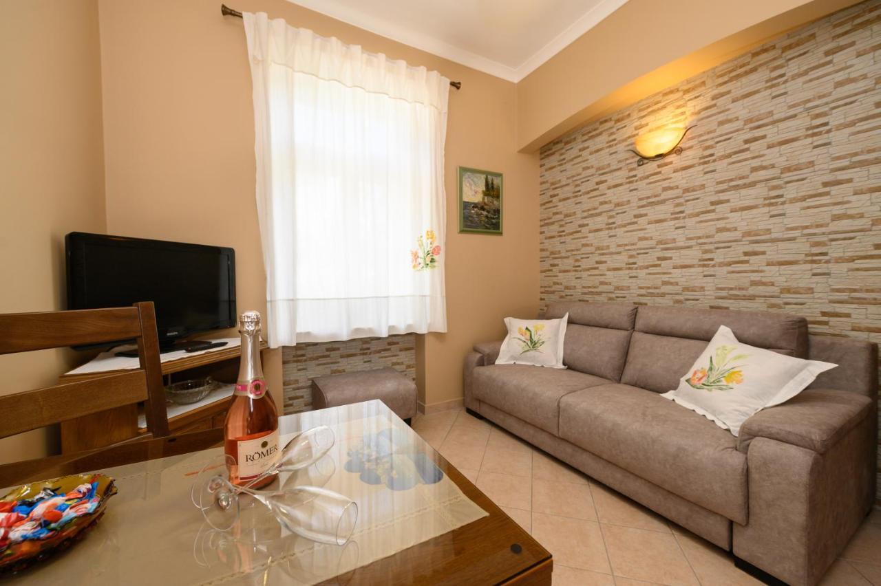 Apartments Villa Salona Опатия Экстерьер фото