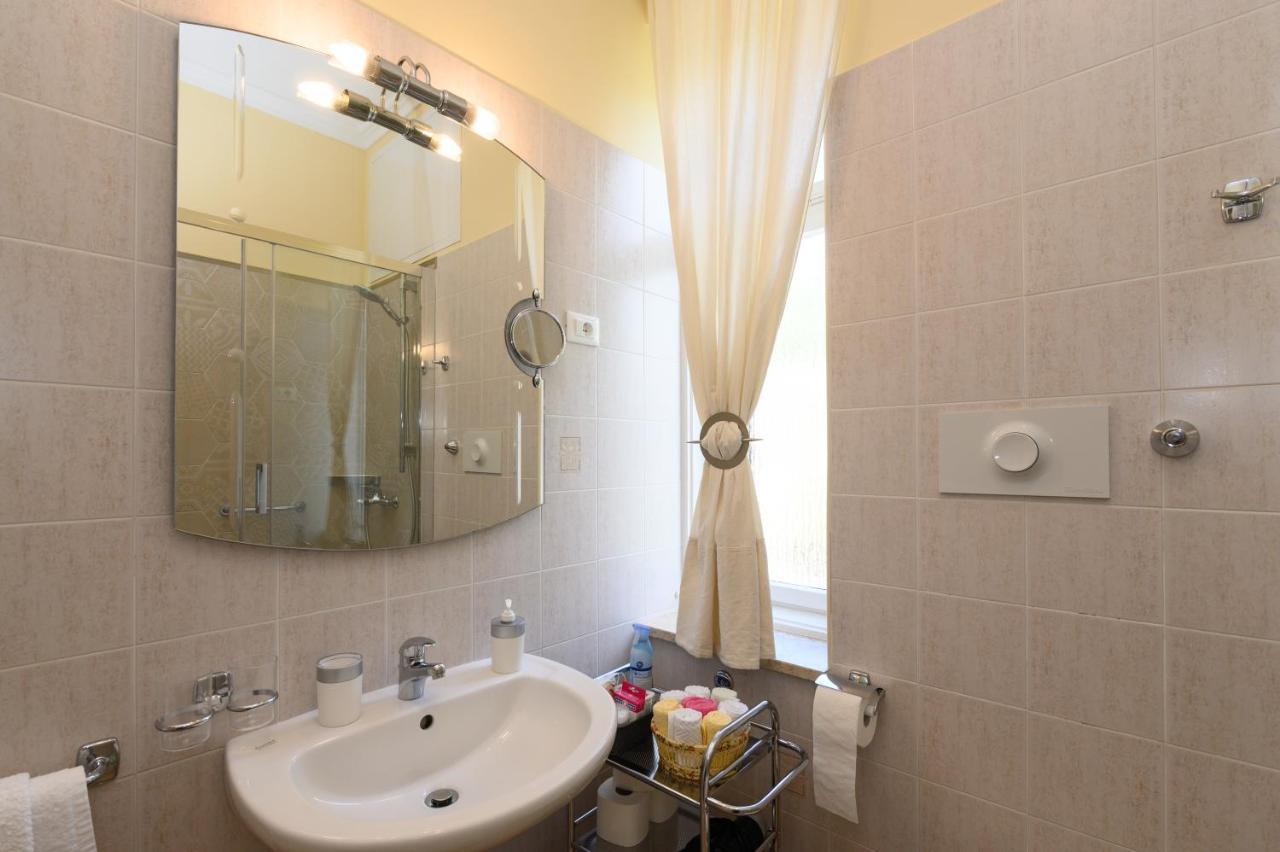 Apartments Villa Salona Опатия Экстерьер фото