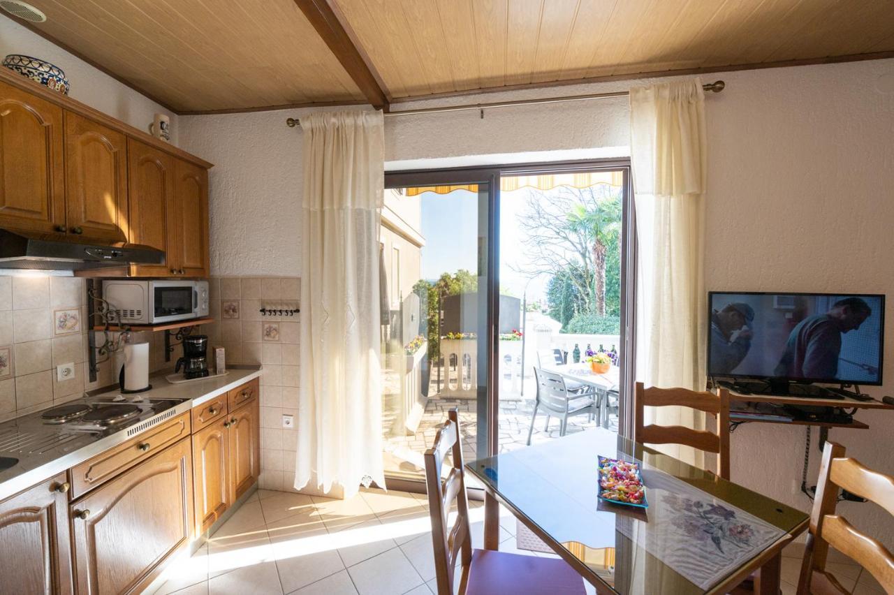 Apartments Villa Salona Опатия Экстерьер фото