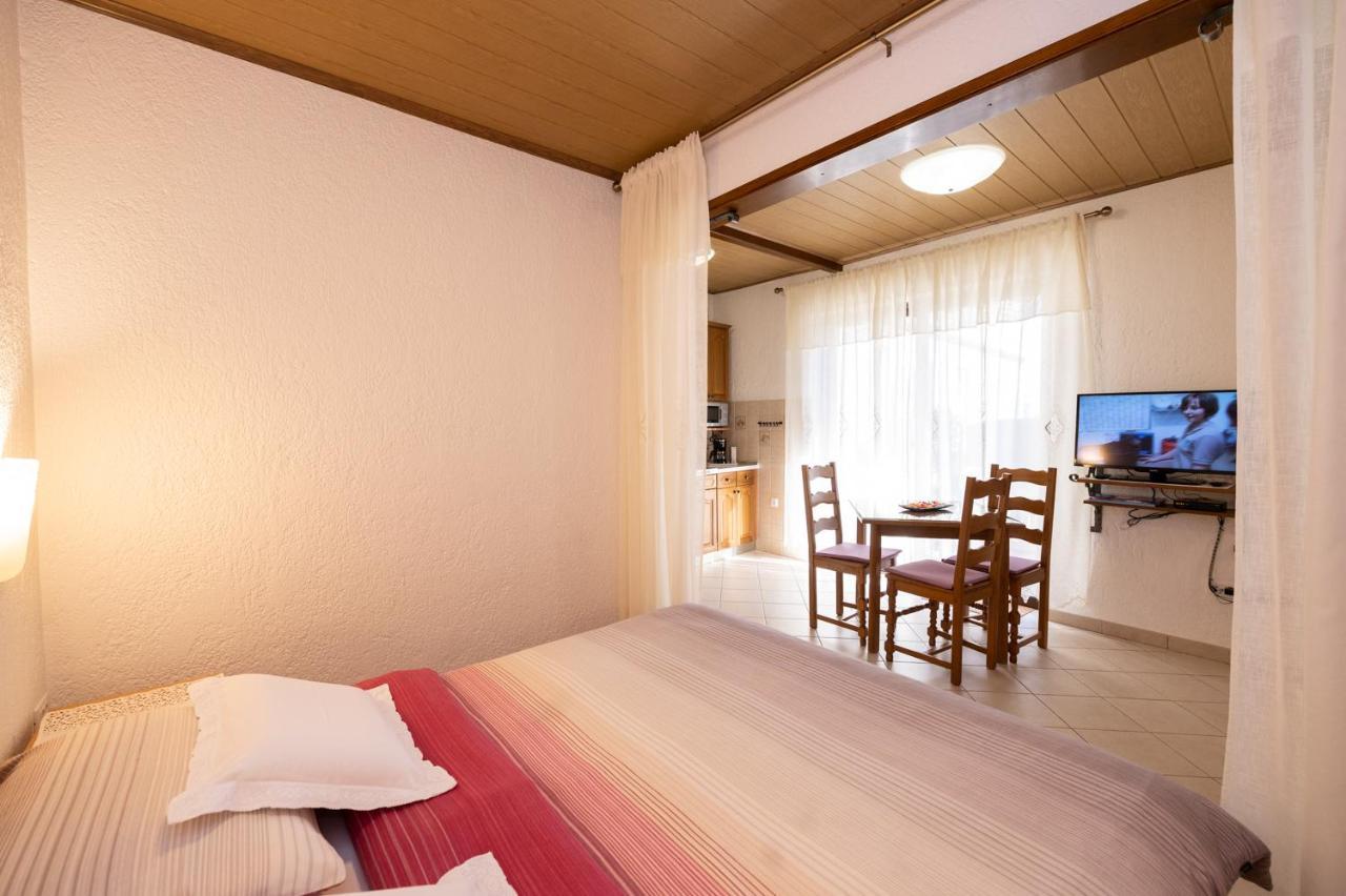 Apartments Villa Salona Опатия Экстерьер фото