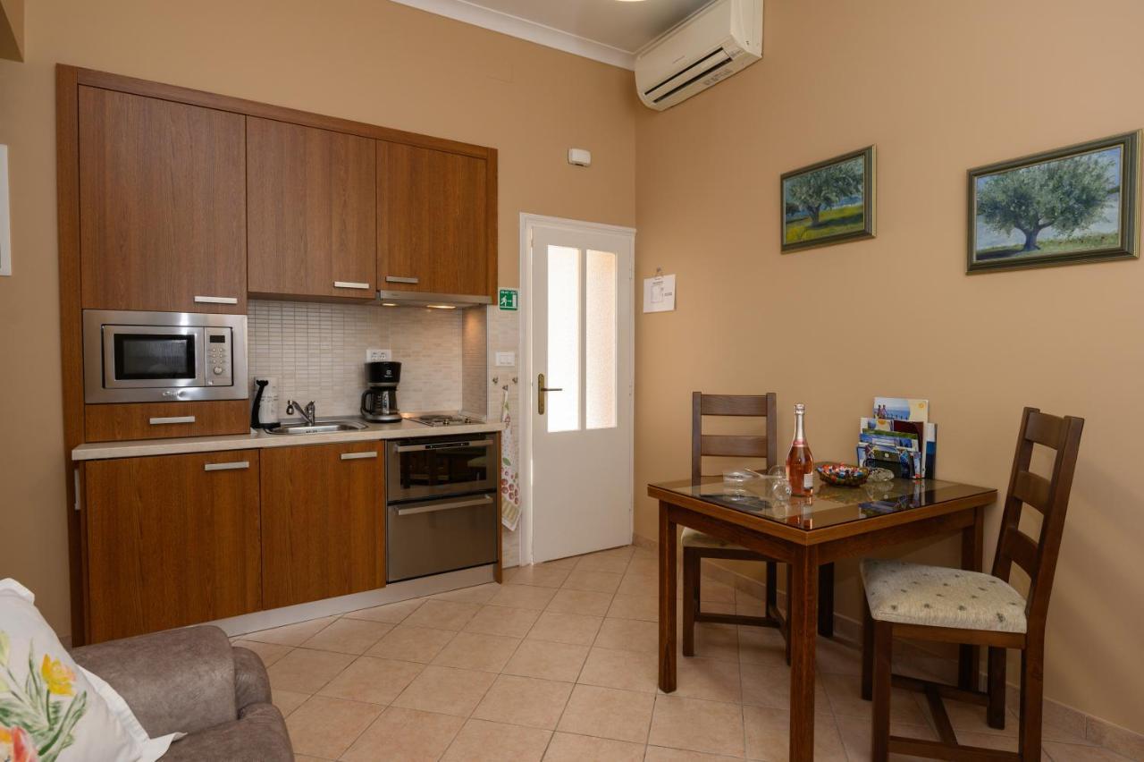 Apartments Villa Salona Опатия Экстерьер фото