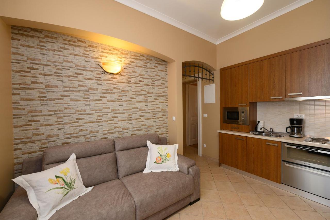 Apartments Villa Salona Опатия Экстерьер фото